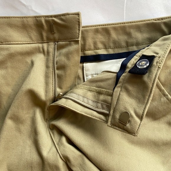 Girls’ Stretch Twill Bermuda Short - Picture 3 of 10